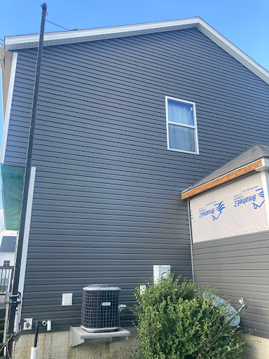 Roofing Contractor «Royalty Roofing», reviews and photos, 3580 S Arlington Rd, Akron, OH 44312, USA