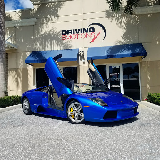 Used Car Dealer «Driving Emotions», reviews and photos, 848 12th St #102, West Palm Beach, FL 33403, USA