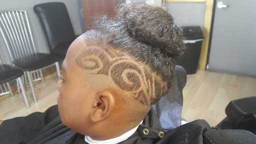 Barber Shop «Pro-Kutz Barbershop LLC.», reviews and photos, 7220 Edgewater Dr, Lockhart, FL 32810, USA