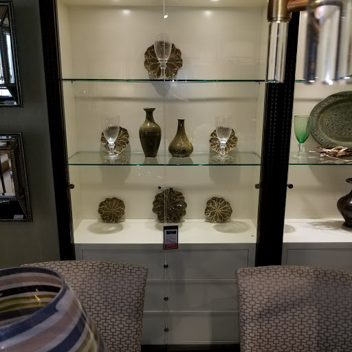 Furniture Store «Britt Carter & Company», reviews and photos, 1350 Skokie Hwy, Lake Forest, IL 60045, USA