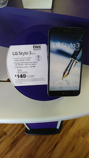 Cell Phone Store «MetroPCS Authorized Dealer», reviews and photos, 1516 Woodlane Dr, Woodbury, MN 55125, USA