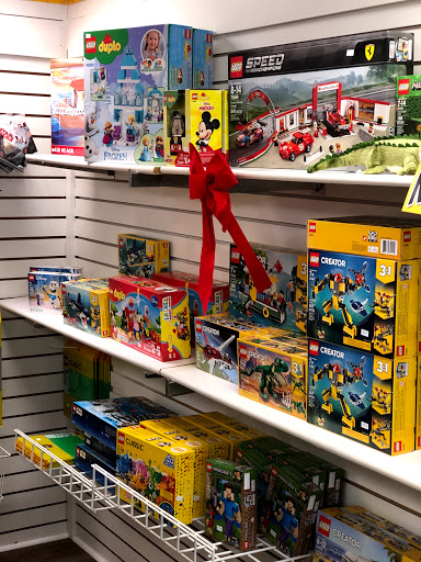 Toy Store «Boomerang Toy Store», reviews and photos, 1 N Forest Beach Dr # B1-4, Hilton Head Island, SC 29928, USA