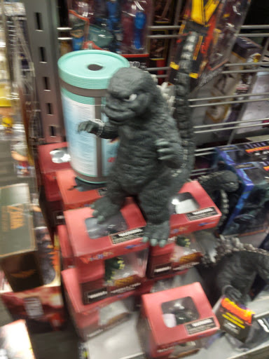 Book Store «Books-A-Million», reviews and photos, 335 Howe Ave, Cuyahoga Falls, OH 44221, USA