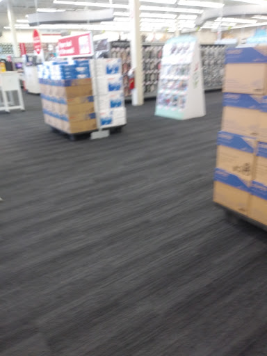 Office Supply Store «Staples», reviews and photos, 34 Walkers Brook Dr, Reading, MA 01867, USA