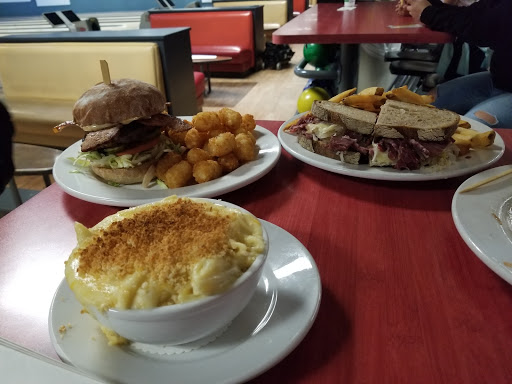 Bowling Alley «West Seattle Bowl», reviews and photos, 4505 39th Ave SW, Seattle, WA 98116, USA