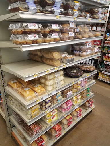 Grocery Store «Village Market», reviews and photos, 40869 Sierra Dr, Three Rivers, CA 93271, USA