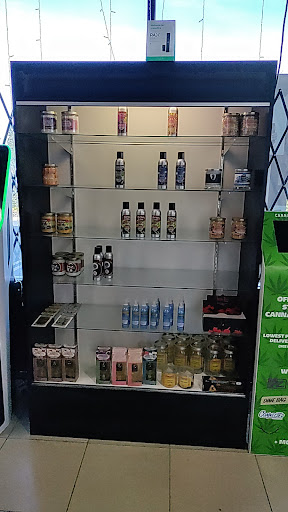 Tobacco Shop «Millenium Smoke Shop», reviews and photos, 1000 Melody Ln #100, Roseville, CA 95678, USA