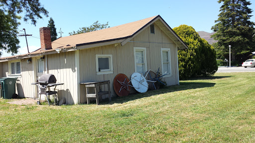 Community Center «Chelan Valley Hope / Lake Chelan Food Bank», reviews and photos, 417 S Bradley St, Chelan, WA 98816, USA