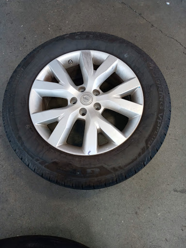 Tire Shop «Discount Tire Store - Moore, OK», reviews and photos, 1421 S I-35 Service Rd, Moore, OK 73160, USA