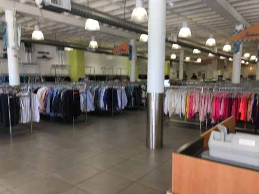 Donations Center «Goodwill Industries», reviews and photos