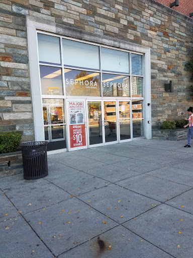 Shopping Mall «Westfield Wheaton», reviews and photos, 11160 Veirs Mill Rd, Silver Spring, MD 20902, USA