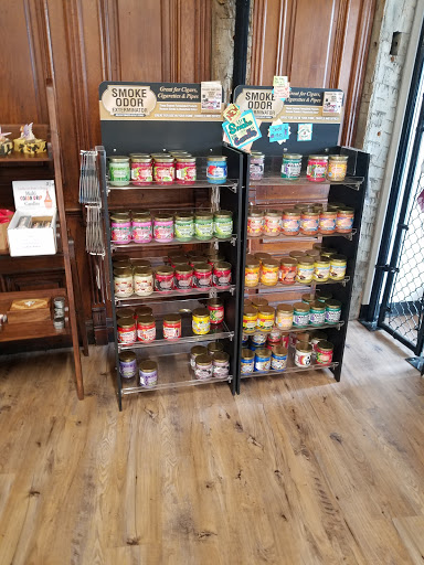 Tobacco Shop «Quonset Hut», reviews and photos, 3235 Cleveland Ave NW, Canton, OH 44709, USA