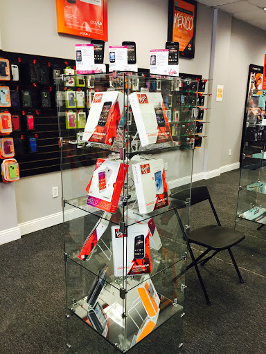 Boost Mobile by Infinity Wireless Plus, 522 S Clinton Ave, Trenton, NJ 08611, USA, 