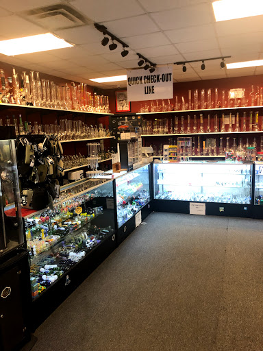 Vaporizer Store «Vapors Smoke shop», reviews and photos, 501 Hargrove Rd E f, Tuscaloosa, AL 35401, USA