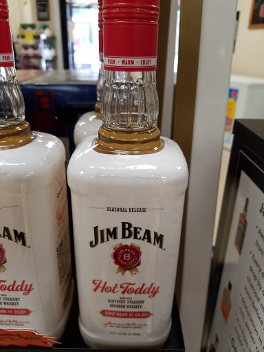 Liquor Store «Liquor Locker», reviews and photos, 1222 E Riverside Dr, Evansville, IN 47714, USA