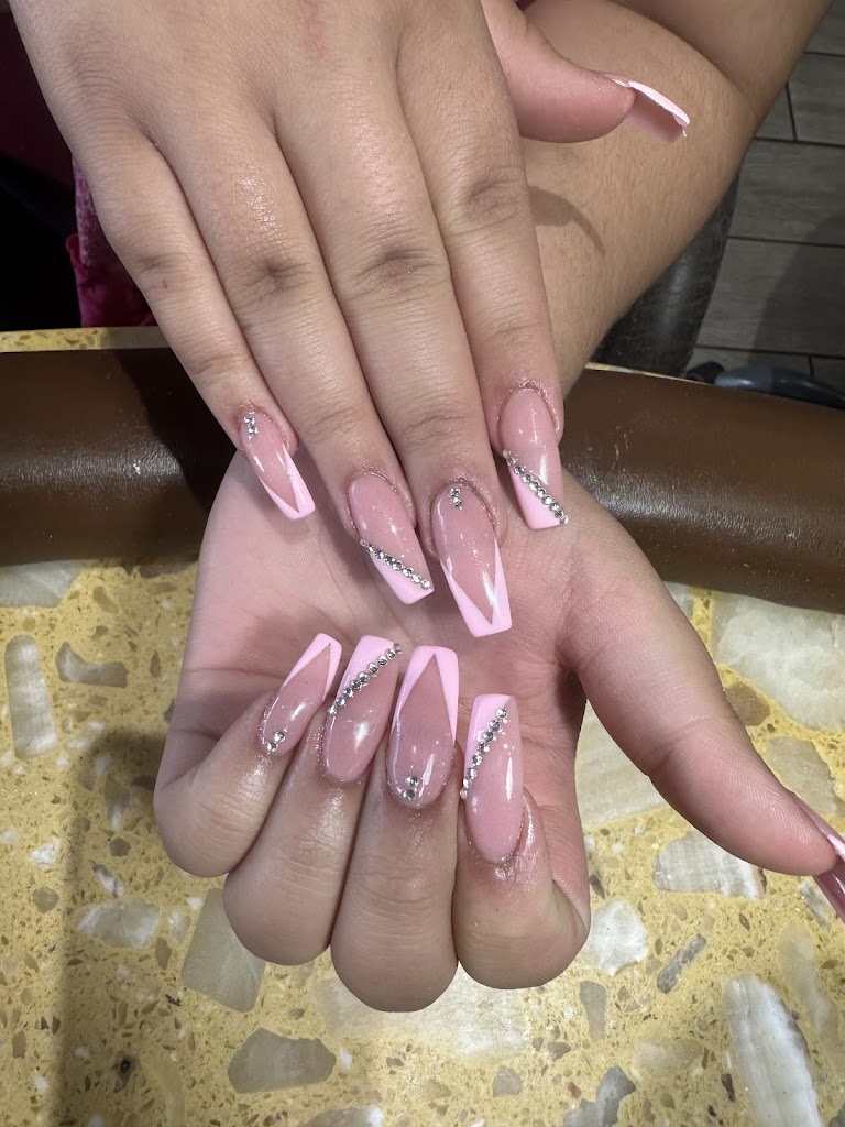 Modern Nails Wheat Ridge, CO 80212 Services and Reviews
