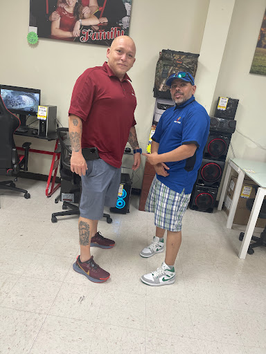 Home Goods Store «Rent King», reviews and photos, 6384 66th St N, Pinellas Park, FL 33781, USA