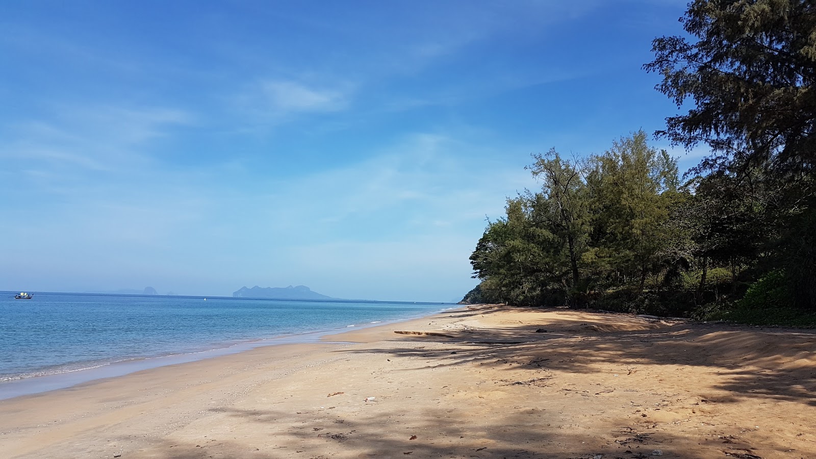 Fotografija Tung Yaka Beach nahaja se v naravnem okolju