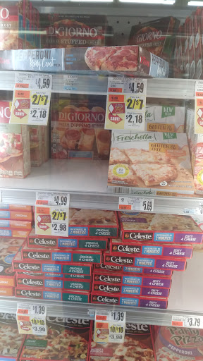 Shopping Mall «Shop City Shopping Center», reviews and photos, 105 Shop City Plaza, Syracuse, NY 13206, USA