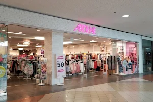 Ardene image