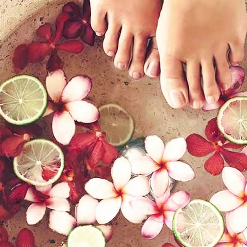 Gaia Nails Organic Beauty