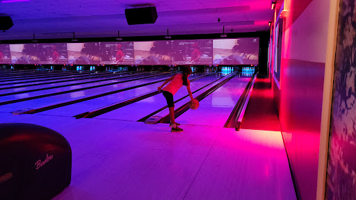 Bowling Alley «Bowlero Kennesaw», reviews and photos, 775 Cobb Pl Blvd NW, Kennesaw, GA 30144, USA