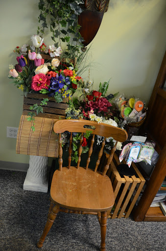 Florist «Chapel Hill Florist», reviews and photos, 2913 IL-120, McHenry, IL 60051, USA