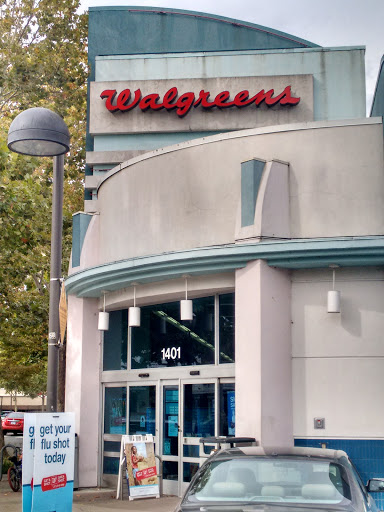 Walgreens Pharmacy