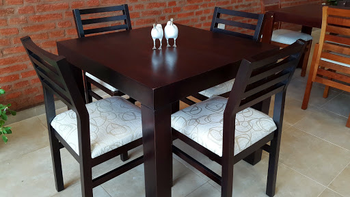 Muebles de Algarrobo CHIMENO