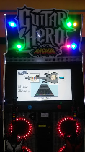 Movie Theater «AMC Showplace Cicero 14», reviews and photos, 4779 W Cermak Rd, Cicero, IL 60804, USA