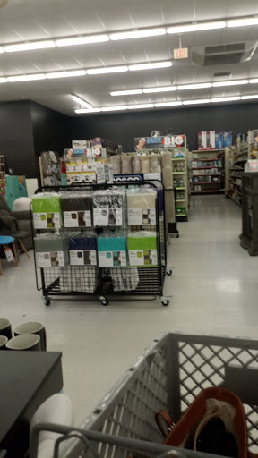 Discount Store «Big Lots», reviews and photos, 200 S Western Ave, Carpentersville, IL 60110, USA