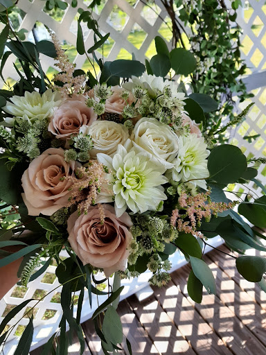 Wholesale Florist «Green Village Flowers», reviews and photos, 5457 Keystone Ct, Plainfield, IL 60586, USA