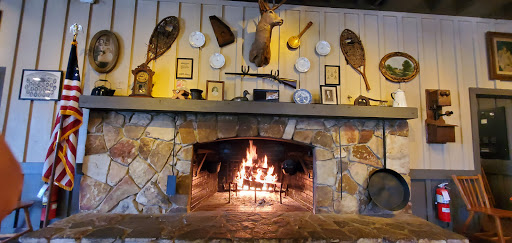 American Restaurant «Cracker Barrel Old Country Store», reviews and photos, 350 S Mt Juliet Rd, Mt Juliet, TN 37122, USA