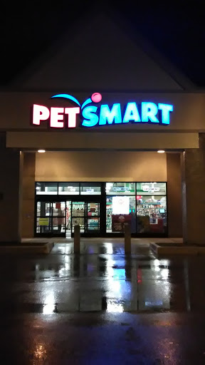 Pet Supply Store «PetSmart», reviews and photos, 2865 Oak Valley Dr, Ann Arbor, MI 48103, USA