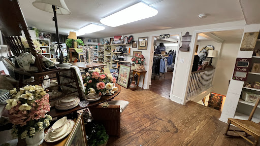 Thrift Store «Good Stuff Thrift Inc», reviews and photos, 5010 York Rd, Buckingham, PA 18901, USA