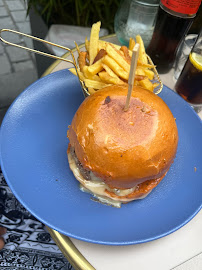 Hamburger du Restaurant Little Café à Paris - n°10