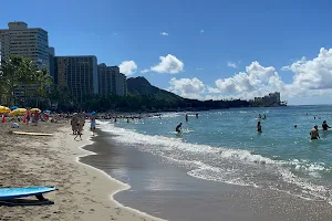 Aloha Beach Services image