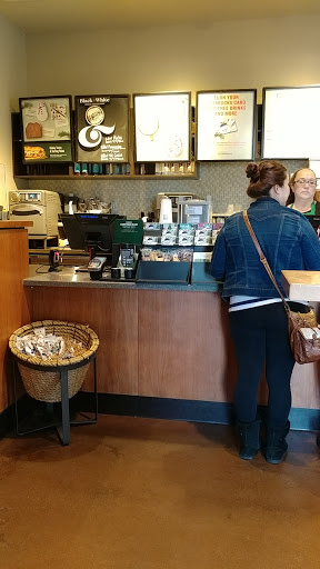 Coffee Shop «Starbucks», reviews and photos, 1363 W Pacheco Blvd a, Los Banos, CA 93635, USA