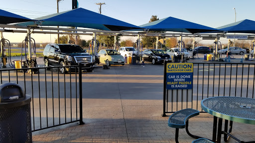 Car Wash «Mr. Clean Car Wash & Oil Change - Round Rock», reviews and photos, 2301 S Interstate 35, Round Rock, TX 78664, USA