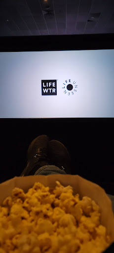 Movie Theater «Regal Cinemas Greenwood 14 & RPX», reviews and photos, 461 Greenwood Park Dr S, Greenwood, IN 46142, USA