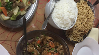Plats et boissons du Restaurant chinois Restaurant Lee à Le Tampon - n°1