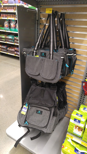 Pet Supply Store «PetSmart», reviews and photos, 11200 Prairie Lakes Dr, Eden Prairie, MN 55344, USA