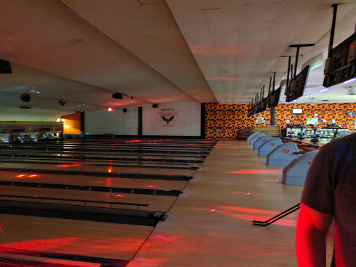 Bowling Alley «Levittown Lanes», reviews and photos, 8815 New Falls Rd, Levittown, PA 19054, USA