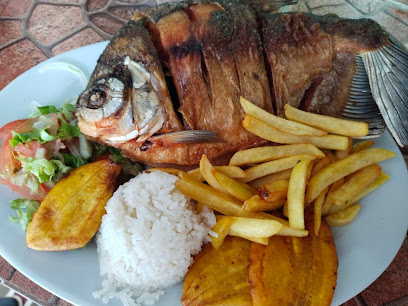 Restaurante Mar y Tierra Anolaima - Cra. 6ª, Anolaima, Cundinamarca, Colombia