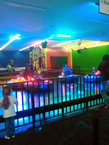Shamrock Family Fun Center image 9