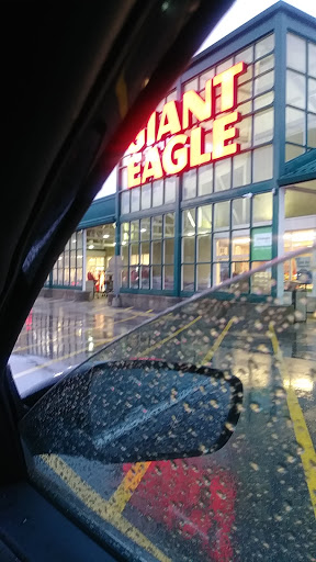 Supermarket «Giant Eagle Supermarket», reviews and photos, 14100 Detroit Ave, Lakewood, OH 44107, USA