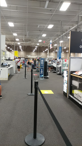 Electronics Store «Best Buy», reviews and photos, 869 N E Mall Blvd, Hurst, TX 76053, USA