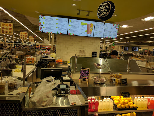 Grocery Store «Hy-Vee», reviews and photos, 1500 Central Park Commons Dr, Eagan, MN 55121, USA