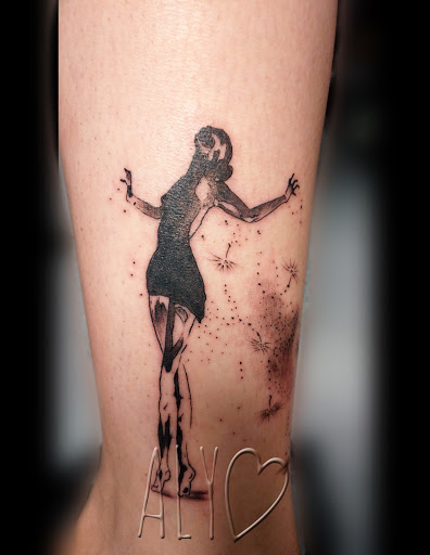 Tattoo Shop «Black Pearl Tattoo Studio & Gallery», reviews and photos, 509 Main St, Hyannis, MA 02601, USA