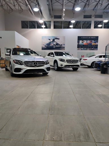 Mercedes Benz Dealer «Mercedes-Benz of Ann Arbor», reviews and photos, 570 Auto Mall Dr, Ann Arbor, MI 48103, USA